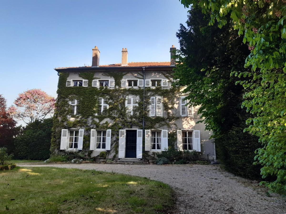 Logis Hotel Du Parc Pont-à-Mousson Esterno foto