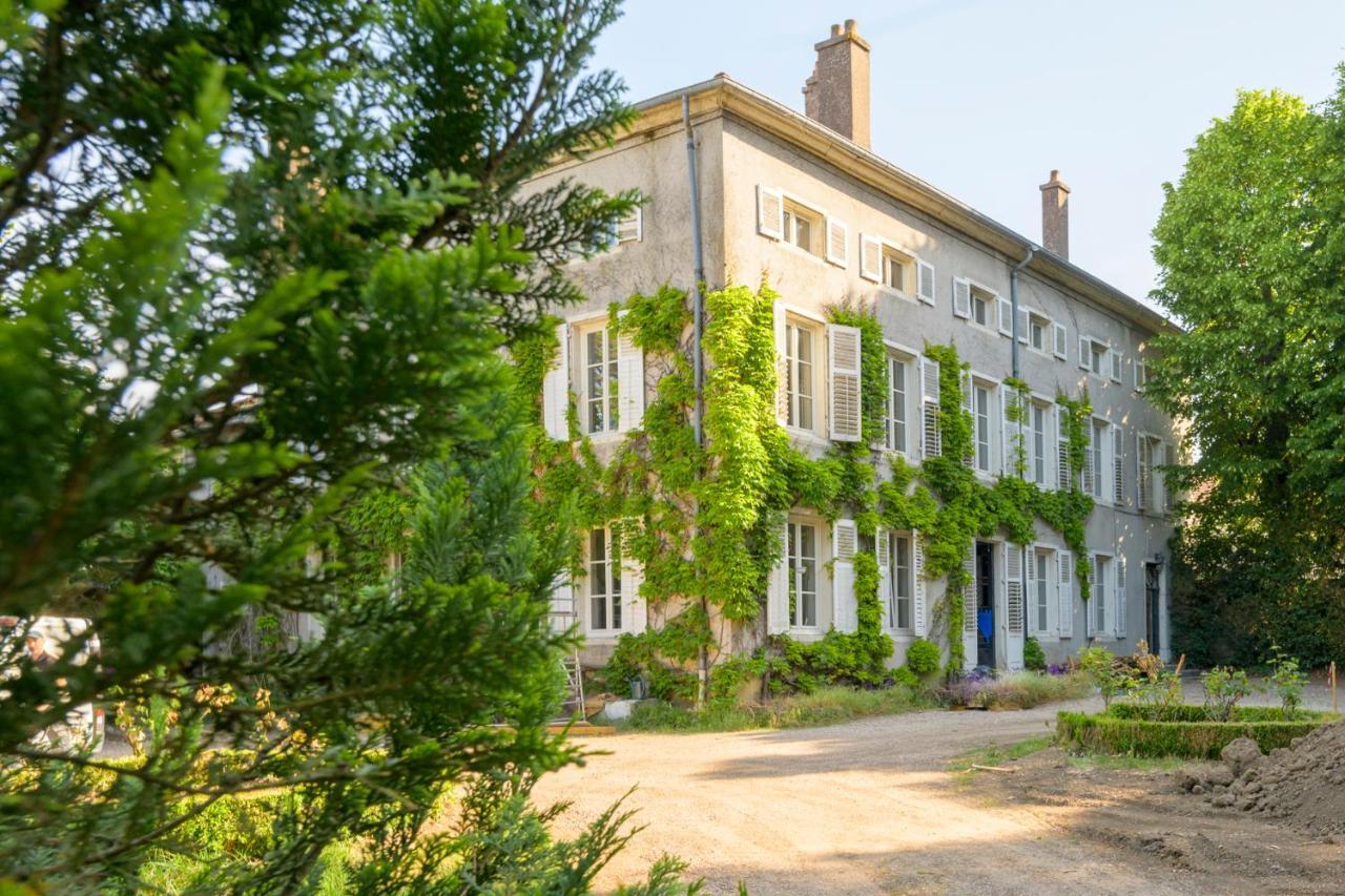 Logis Hotel Du Parc Pont-à-Mousson Esterno foto