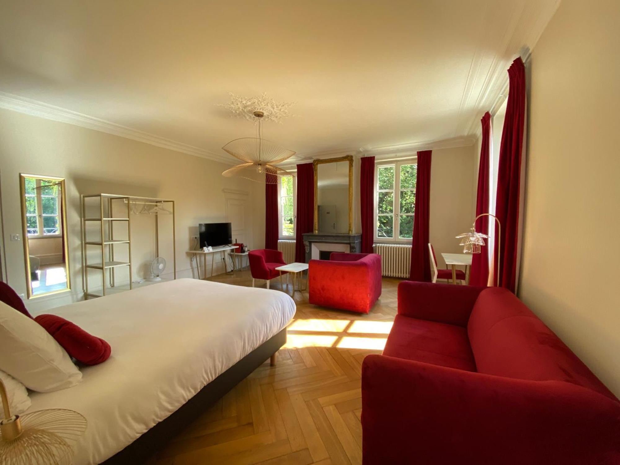 Logis Hotel Du Parc Pont-à-Mousson Esterno foto